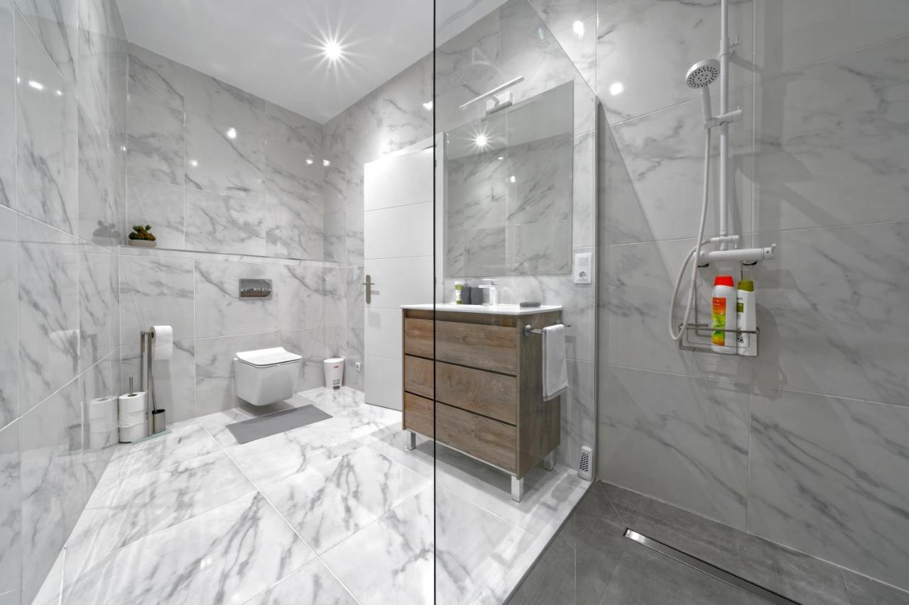 Casa Comfortable Air-conditioned Modern (adults Only) * Ingenio